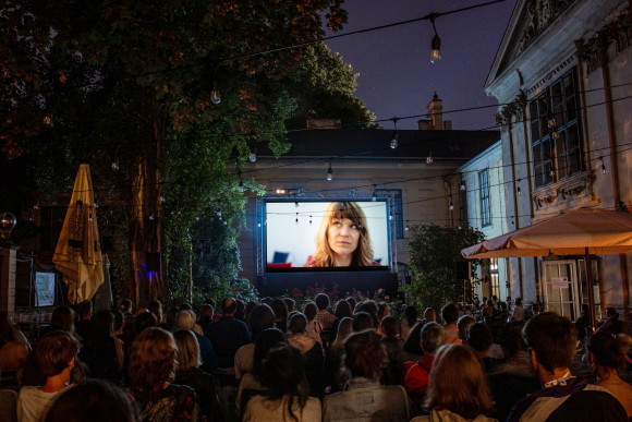 Open Air Filmfestival im Hof